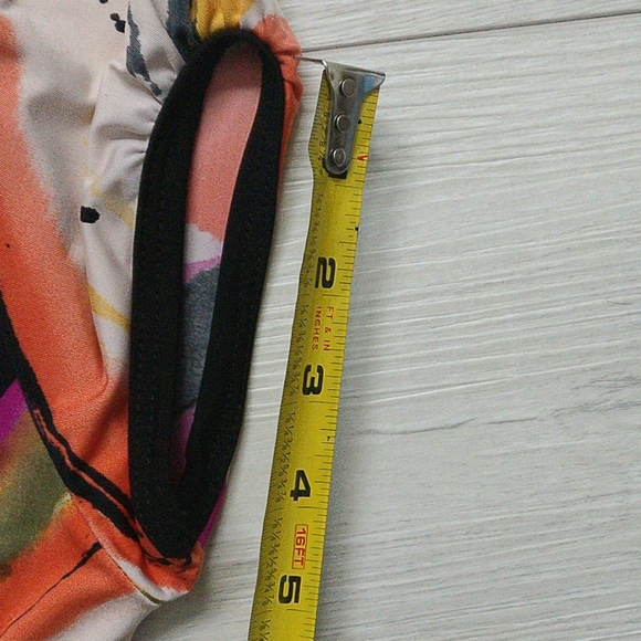 *💖 NWOTPink Low V cut, tunic - Picture 5 of 11